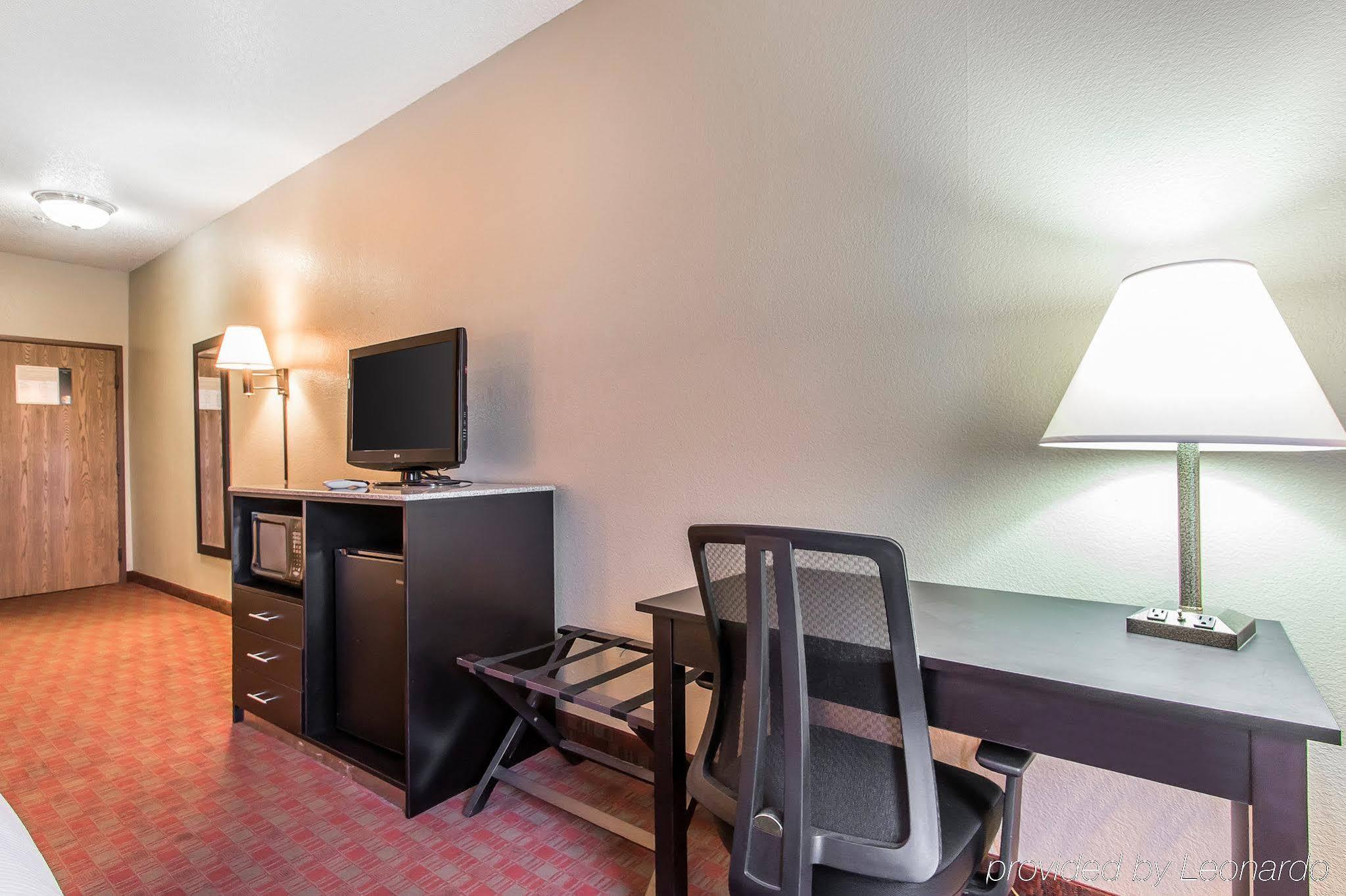 Quality Inn & Suites La Vergne Εξωτερικό φωτογραφία