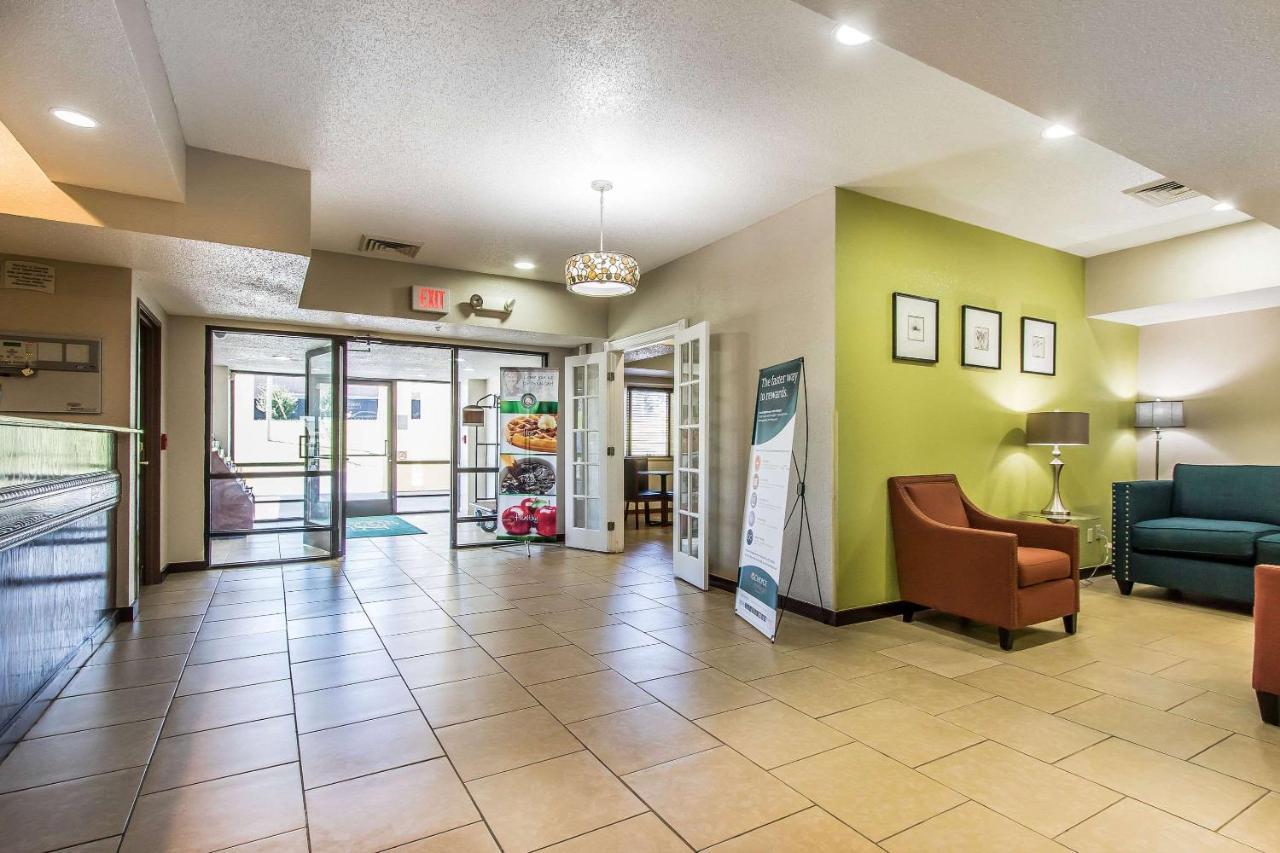 Quality Inn & Suites La Vergne Εξωτερικό φωτογραφία