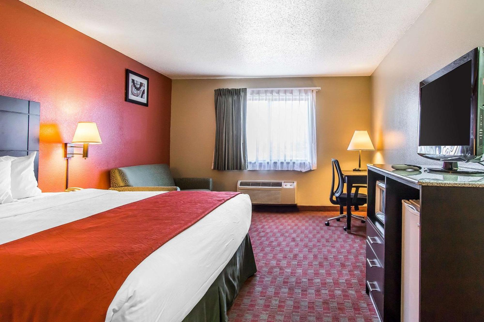 Quality Inn & Suites La Vergne Εξωτερικό φωτογραφία