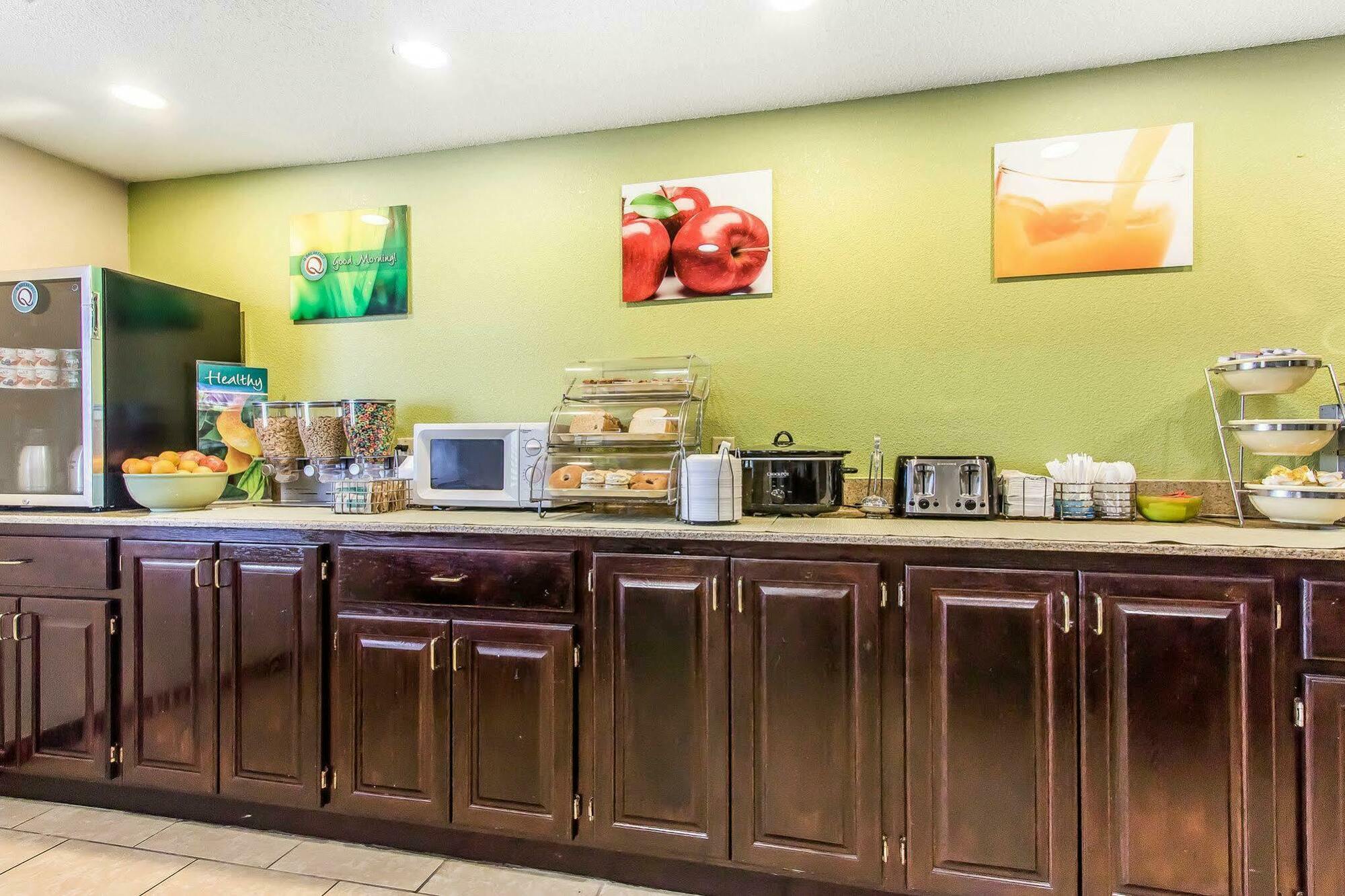 Quality Inn & Suites La Vergne Εξωτερικό φωτογραφία